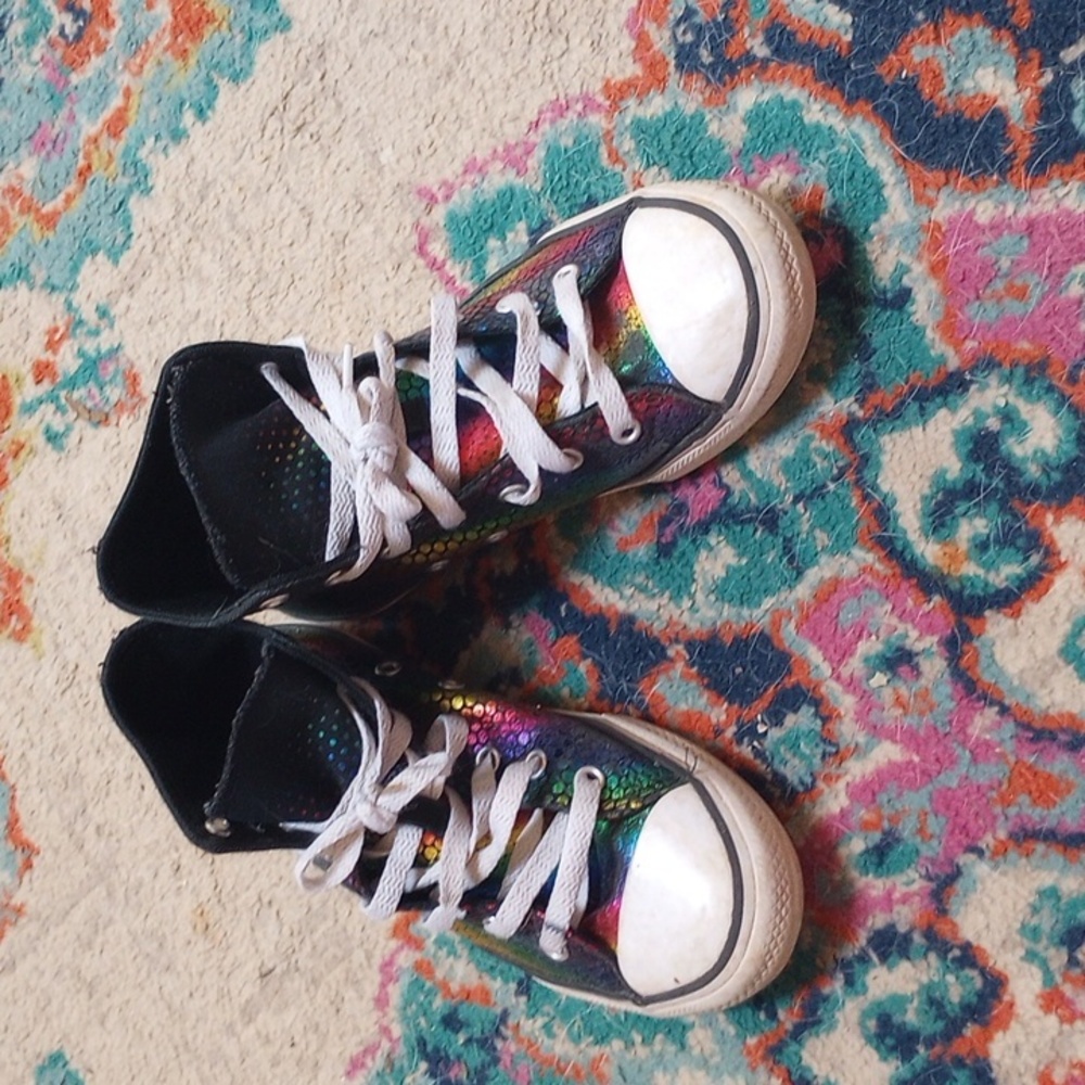 CONVERSE Rainbow High tops size 3